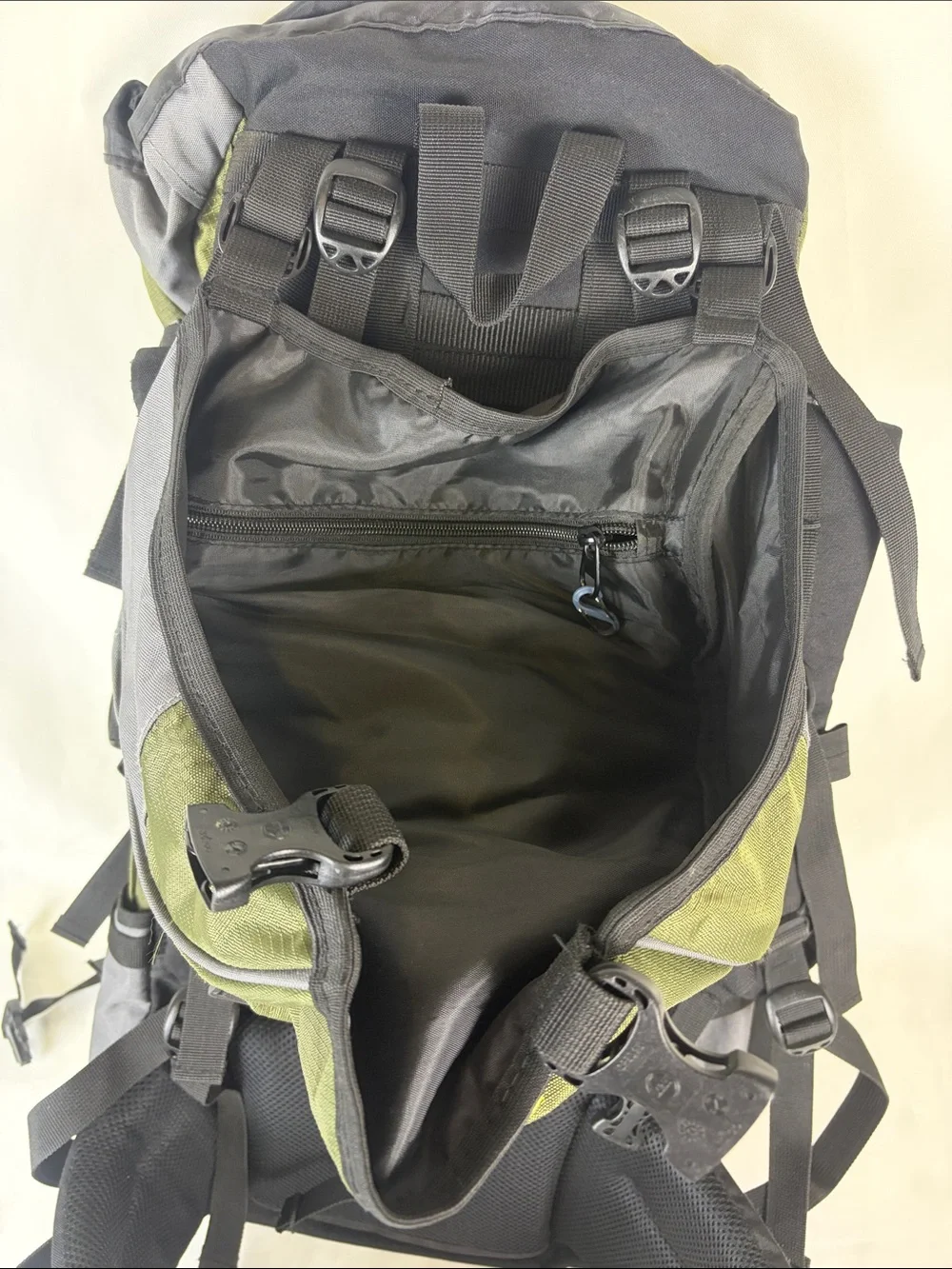 Vintage Golden Bear Kodiak 65L Men's Internal Frame Hiking Backpack Olive/Gray